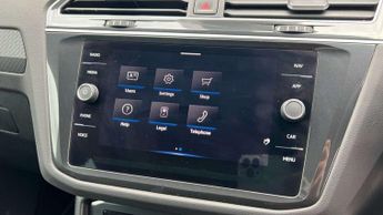 Volkswagen Tiguan 2.0 TDI 4Motion R-Line 5dr DSG
