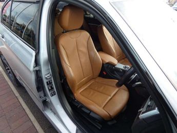 BMW 3 Series 320i xDrive M Sport Shadow Edition 4dr Step Auto