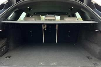 Land Rover Range Rover Velar 2.0 P250 R-Dynamic SE 5dr Auto