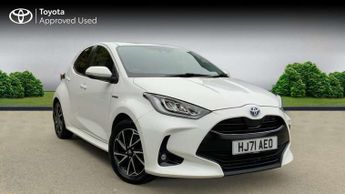 Toyota Yaris 1.5 Hybrid Design 5dr CVT