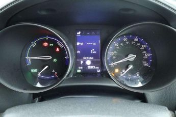 Toyota C-HR 1.8 Hybrid Icon 5dr CVT
