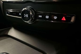 Volvo XC60 2.0 B5P [250] R DESIGN 5dr AWD Geartronic