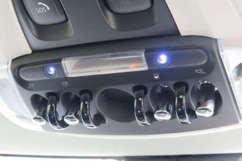 MINI Hatchback 1.5 Cooper Classic 3dr Auto