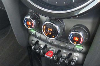 MINI Hatchback 1.5 Cooper Classic 3dr Auto