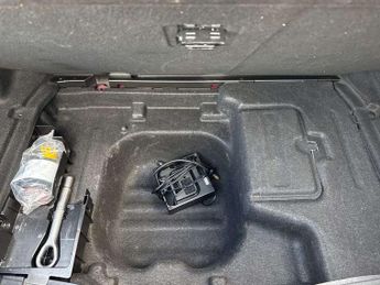 Mercedes-Benz C-Class C220d Sport Edition Premium 4dr 9G-Tronic