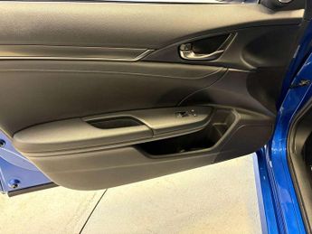 Honda Civic 1.5 VTEC Turbo Prestige 5dr CVT