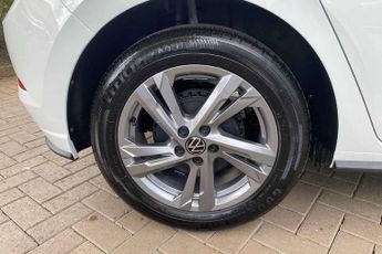 Volkswagen Polo 1.0 TSI R-Line 5dr DSG