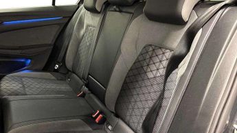 Volkswagen Golf 1.5 eTSI 150 R-Line 5dr DSG