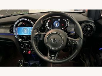 MINI Hatchback 1.5 Cooper Exclusive 3dr Auto