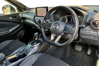 Nissan Juke 1.6 Hybrid N-Connecta 5dr Auto