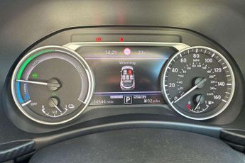 Nissan Juke 1.6 Hybrid N-Connecta 5dr Auto