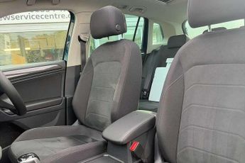 Volkswagen Tiguan 1.4 TSI eHybrid Elegance 5dr DSG