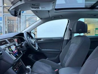 Volkswagen Tiguan 1.4 TSI eHybrid Elegance 5dr DSG