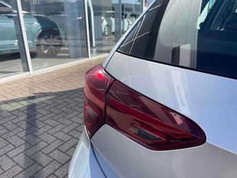 Volkswagen Polo 1.0 TSI Life 5dr DSG
