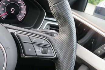 Audi A4 Avant 40 TFSI 204 S Line 5dr S Tronic