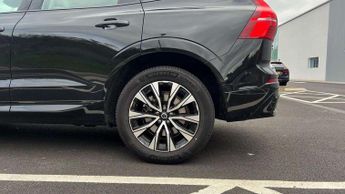 Volvo XC60 2.0 B5P Plus Dark 5dr AWD Geartronic