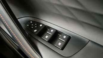 MG HS 1.5 T-GDI Trophy 5dr DCT