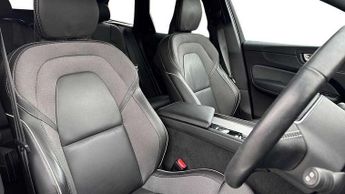 Volvo XC60 2.0 B5P [250] R DESIGN 5dr Geartronic