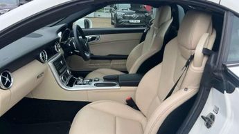 Mercedes-Benz SLC SLC 200 AMG Line 2dr 9G-Tronic