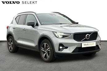 Volvo XC40 2.0 B4P Plus Dark 5dr Auto