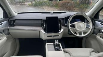Volvo XC90 2.0 B5P Ultra Dark 5dr AWD Geartronic
