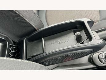 MINI Hatchback 1.5 Cooper Classic 3dr Auto