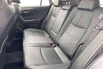 Toyota RAV4 2.5 VVT-i Hybrid Adventure 5dr CVT