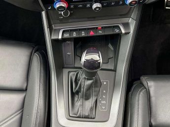 Audi Q3 35 TDI Black Edition 5dr S Tronic