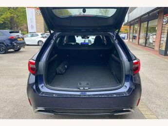 Toyota Corolla Touring Sport 1.8 Hybrid Design 5dr CVT