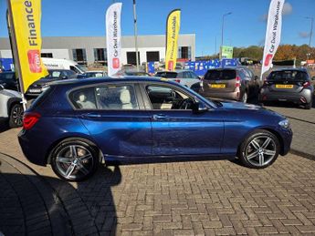 BMW 1 Series 118i [1.5] Sport 5dr [Nav] Step Auto