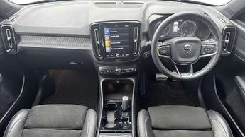 Volvo XC40 2.0 T5 R DESIGN Pro 5dr AWD Geartronic