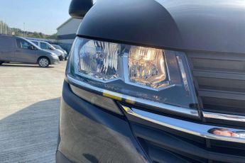 Volkswagen Transporter 2.0 TDI 150 Highline Van DSG