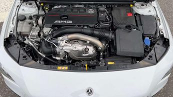 Mercedes-Benz CLA CLA 35 Premium 4Matic 4dr Tip Auto