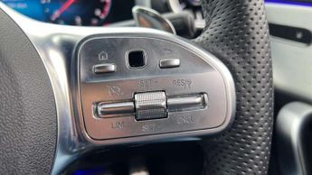 Mercedes-Benz CLA CLA 35 Premium 4Matic 4dr Tip Auto