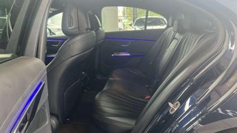 Mercedes-Benz E-Class E200 AMG Line 4dr 9G-Tronic