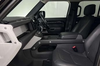 Land Rover Defender 3.0 D300 HSE 110 5dr Auto