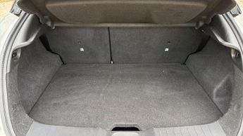 Nissan Juke 1.6 Hybrid N-Connecta 5dr Auto
