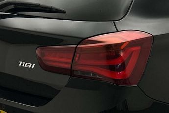 BMW 1 Series 118i [1.5] M Sport Shadow Ed 5dr Step Auto