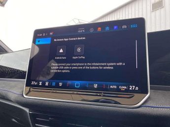 Volkswagen Passat Estate 1.5 eTSI R-Line 5dr DSG