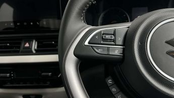 Suzuki Swift 1.2 Mild Hybrid Motion 5dr CVT