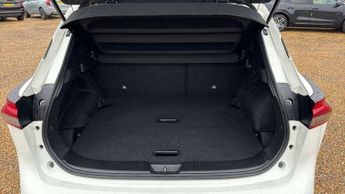 Nissan Qashqai 1.3 DiG-T MH 158 N-Connecta 5dr Xtronic