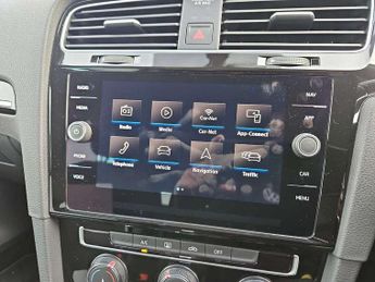 Volkswagen Golf Estate 1.5 TSI EVO 150 GT 5dr DSG