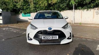Toyota Yaris 1.5 Hybrid Design 5dr CVT