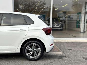 Volkswagen Polo 1.0 TSI 110 R-Line 5dr DSG