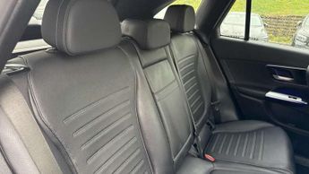 Mercedes-Benz GLC GLC 300 4Matic AMG Line Premium 5dr 9G-Tronic