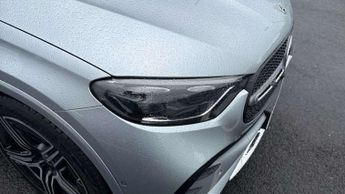 Mercedes-Benz GLC GLC 300 4Matic AMG Line Premium 5dr 9G-Tronic