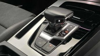 Audi Q5 50 TFSI e Quattro S Line 5dr S Tronic
