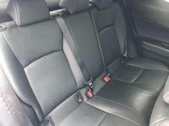 Toyota C-HR 1.8 Hybrid Dynamic 5dr CVT
