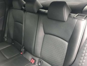 Toyota C-HR 1.8 Hybrid Dynamic 5dr CVT