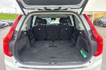 Volvo XC90 2.0 B5D [235] Momentum 5dr AWD Geartronic